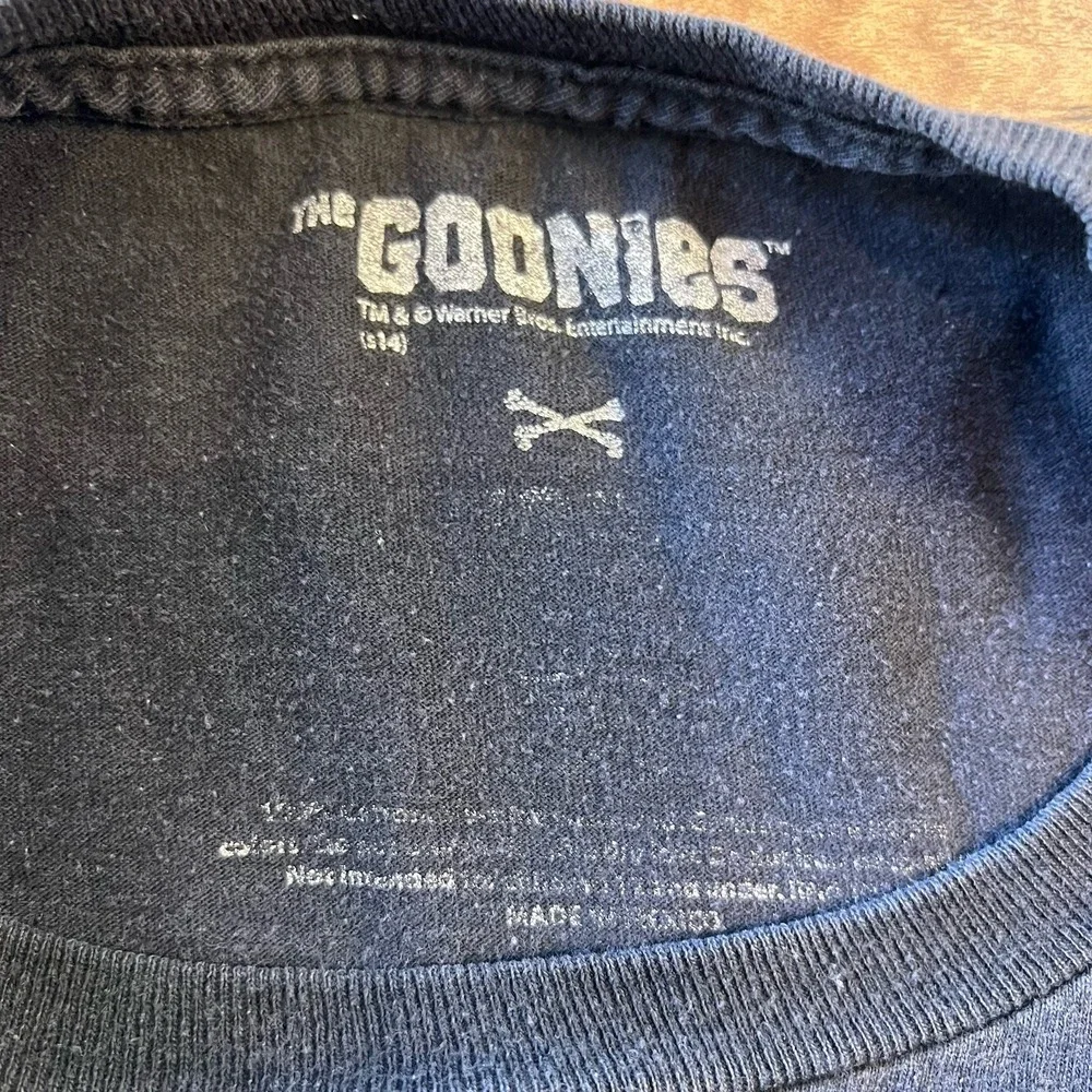 The Goonies Sloth Graphic‎ T-Shirt Black X Fits XL Licensed Movie Tee